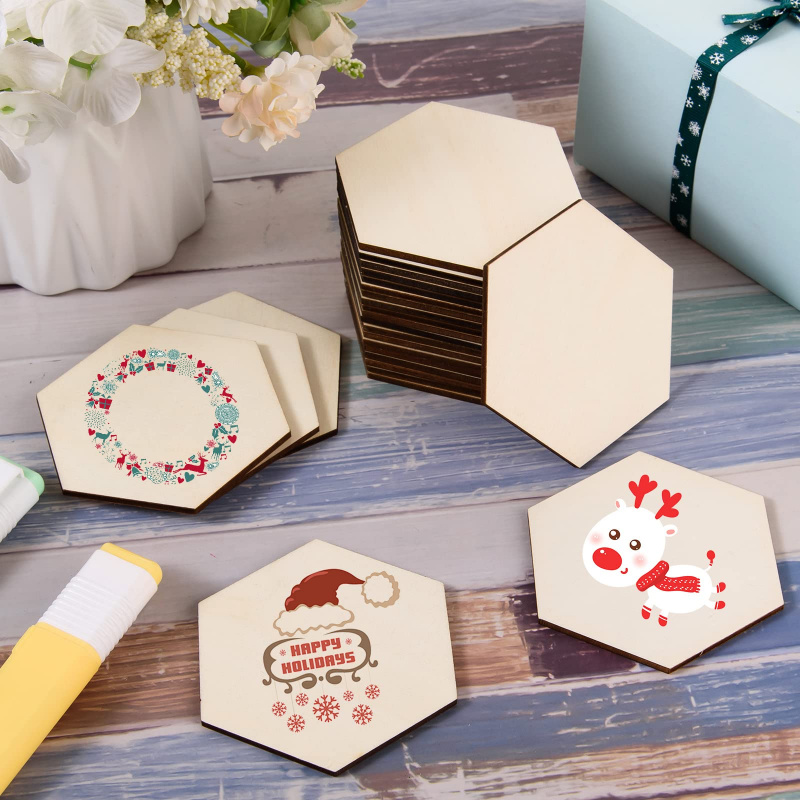 Christmas Craft Embellishment - แผ่นไม้หกเหลี่ยมขนาด 5 ซม. แบบยังไม่เคลือบสี สำหรับตกแต่งงานฝีมือ DIY