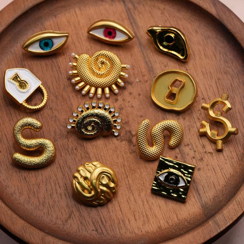 กระดุมโลหะวินเทจ รูปหัวใจ ลายต - Craft Embellishments บทวิจารณ์และราคา